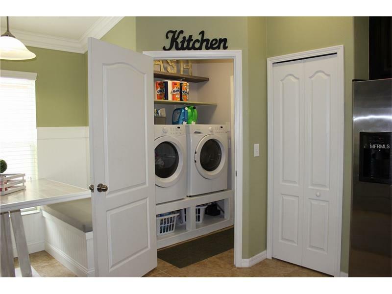 Property Photo: 12114 Echo Basin Cove FL 33579