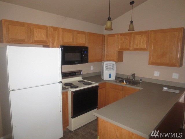 Property Photo:  16214 356th Ave SE  WA 98294 