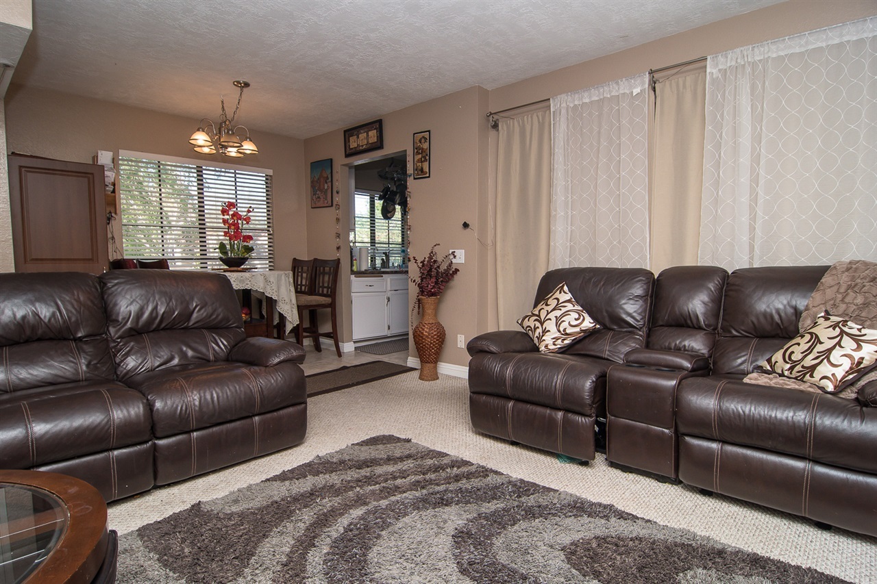 Property Photo: 13045 Wimberly Square 134 CA 92128