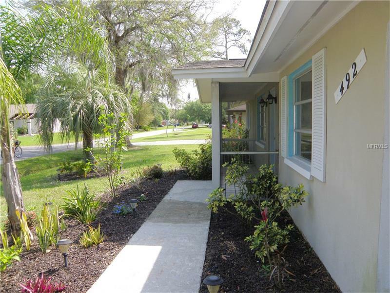 Property Photo:  492 Constance Road  FL 34293 