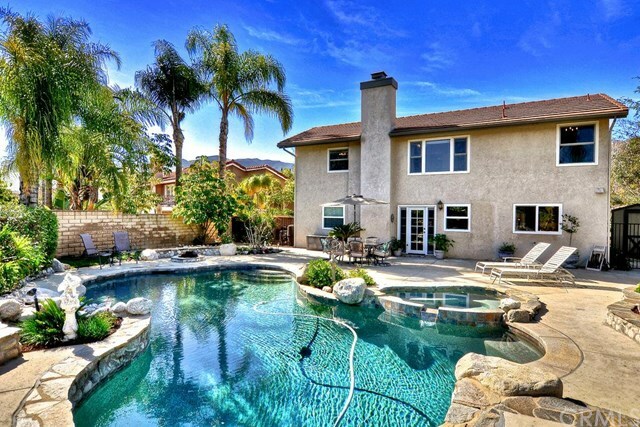 Property Photo:  1443 Merganser Circle  CA 92882 