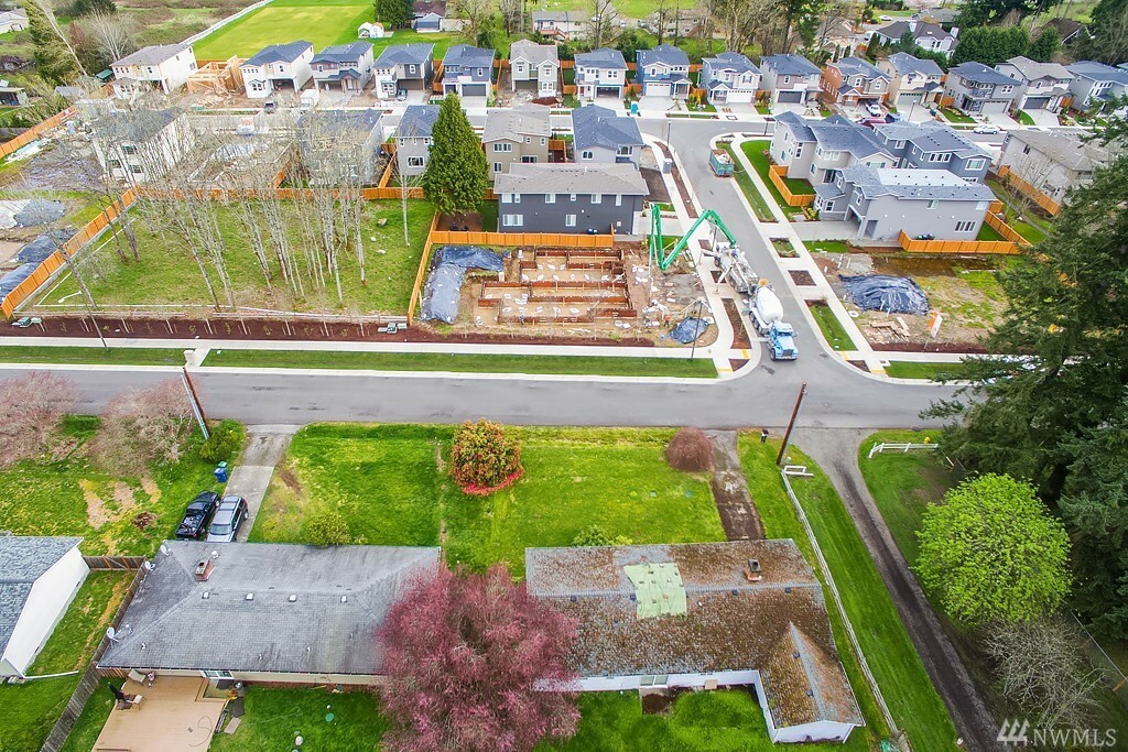 Property Photo: 10205 134th Ave NE WA 98033