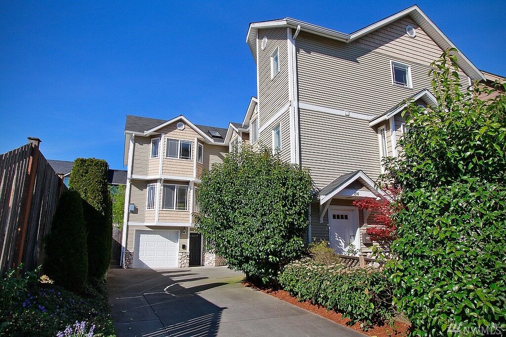 Property Photo: 820 NW 52nd Street WA 98107