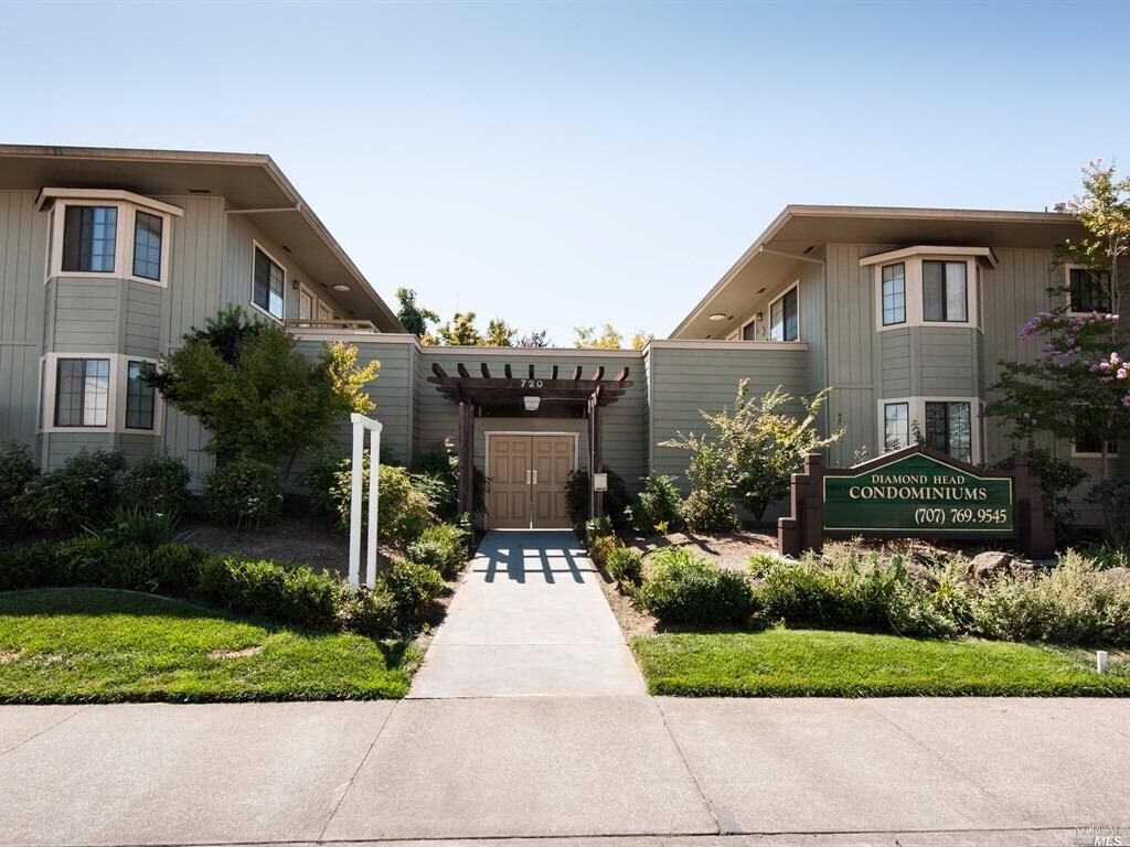 Property Photo: 720 Petaluma Boulevard 53 CA 94952