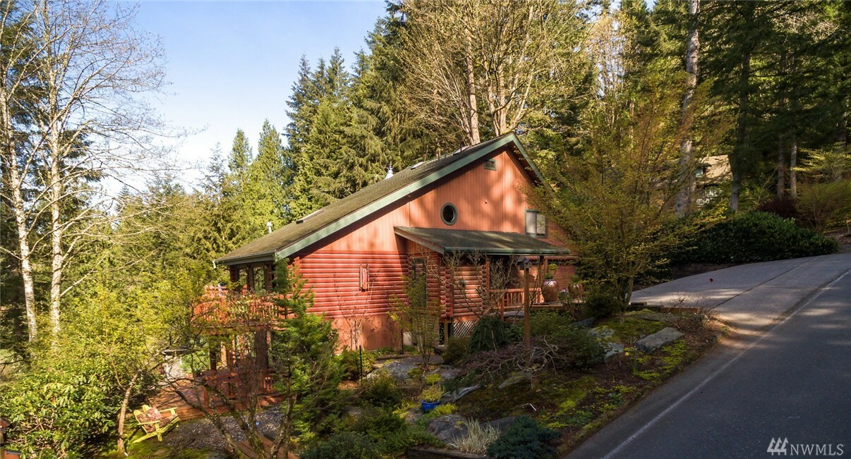 Property Photo: 41 Lake Louise Dr WA 98229