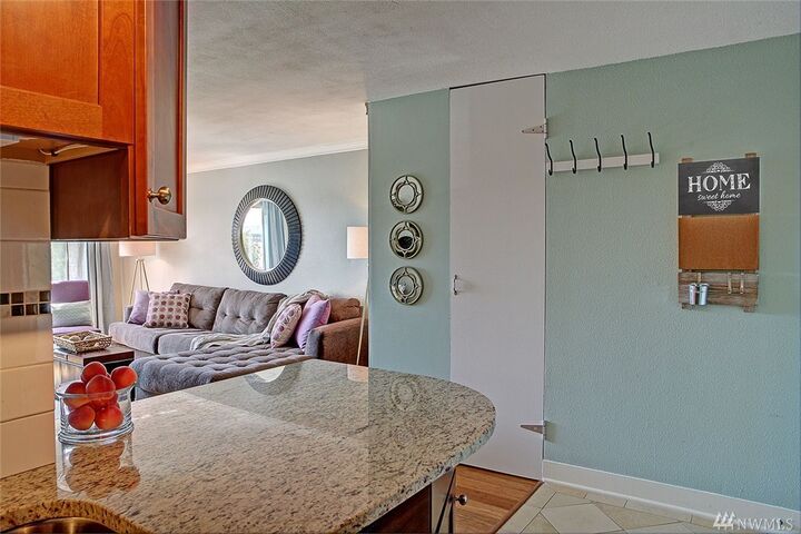 Property Photo: 720 Lakeside Ave S 205 WA 98144