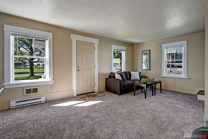 Property Photo:  5241 S J St  WA 98408 