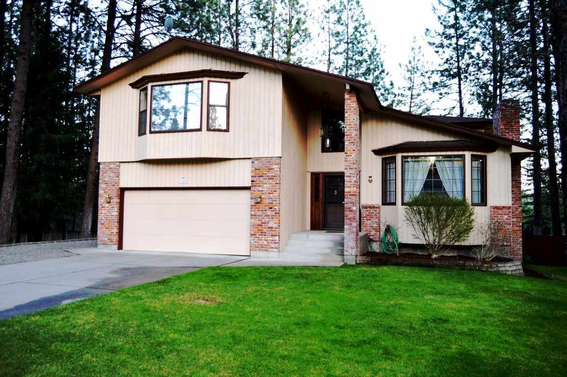 Property Photo: 15420 N Fircrest Cir WA 99208