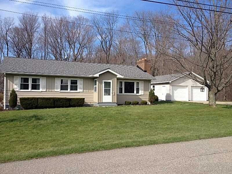 Property Photo: 4874 East Avenue PA 16426