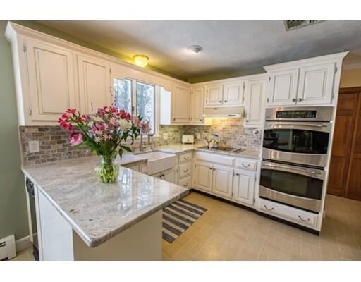 Property Photo:  31 Smithshire Estates  MA 01810 