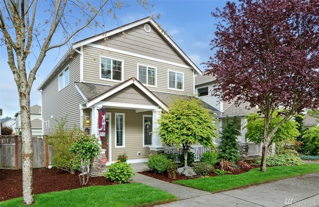 Property Photo:  18014 97th Av Ct E  WA 98375 