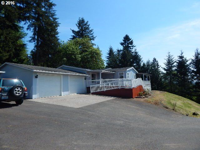 Property Photo:  20613 NE 176th Ave  WA 98604 