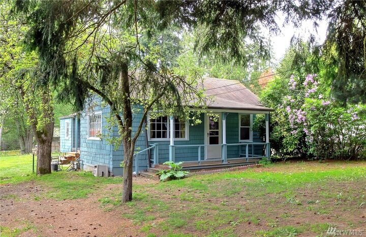 Property Photo:  11735 38th Ave NE  WA 98125 