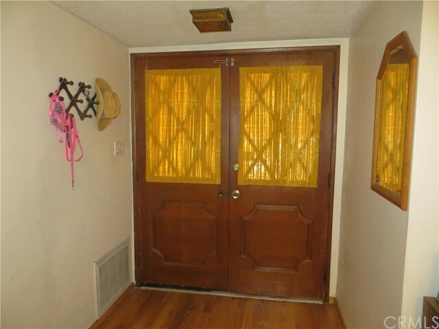 Property Photo:  13462 Mickey Street  CA 92844 