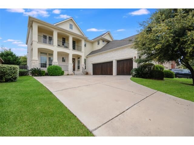 Property Photo: 916 Cavalry Ride Trail TX 78732