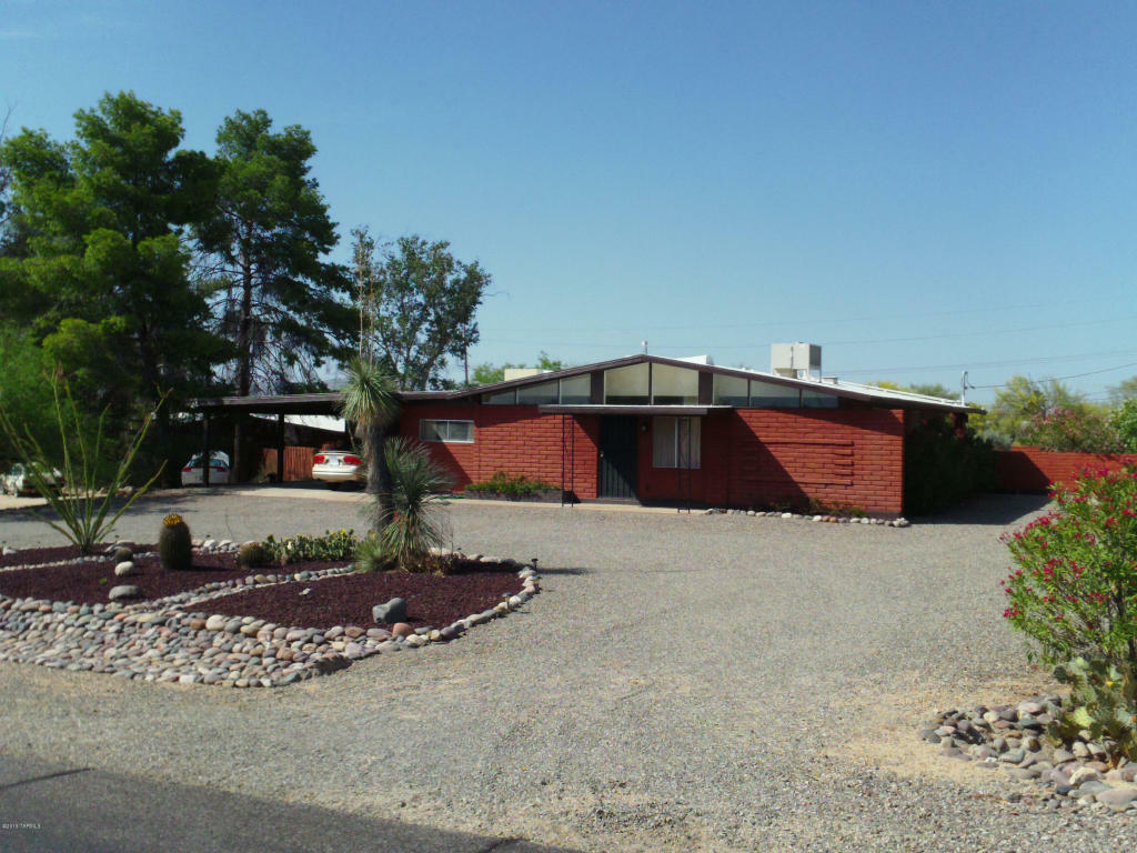 Property Photo:  210 W Spring Valley Drive  AZ 85704 