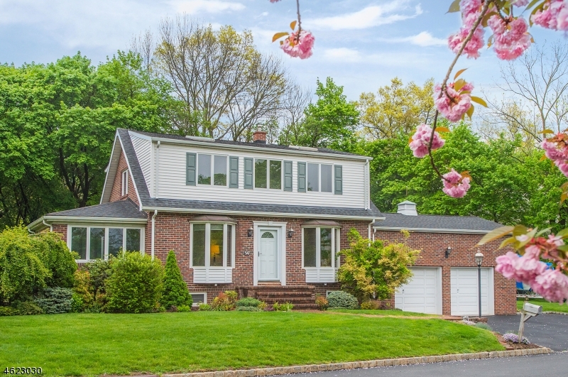 Property Photo: 14 Reinmann Dr NJ 07936