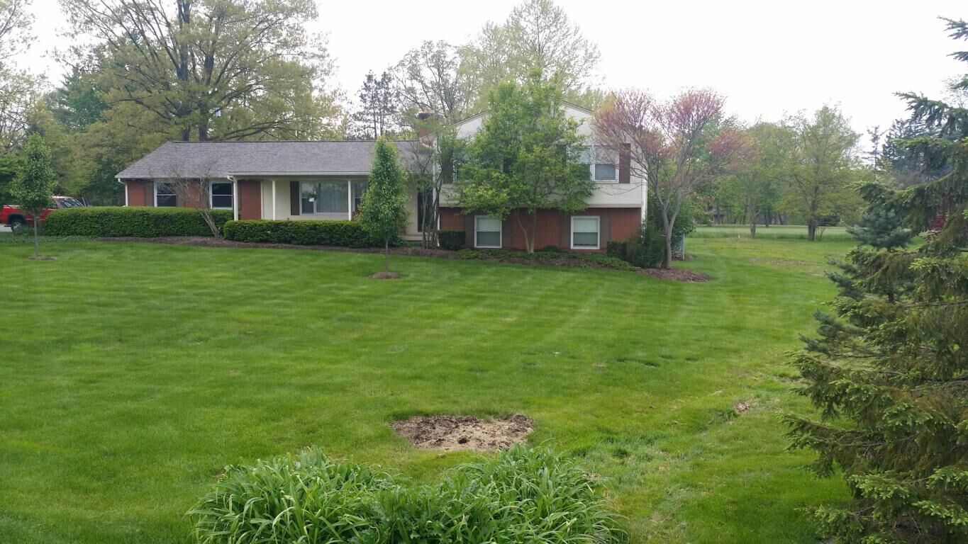 Property Photo:  1620 Plain City Geo Road  OH 43119