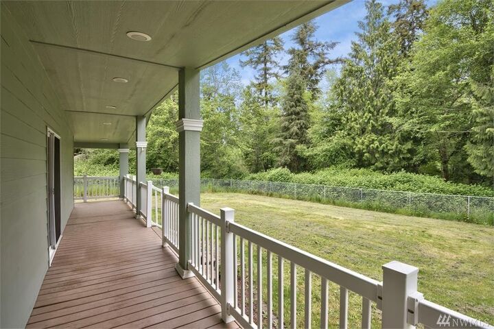 Property Photo:  16805  92nd Street  WA 98351 