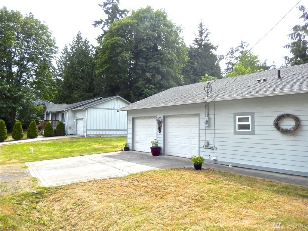 Property Photo:  19275 Brockton Ave NE  WA 98392 