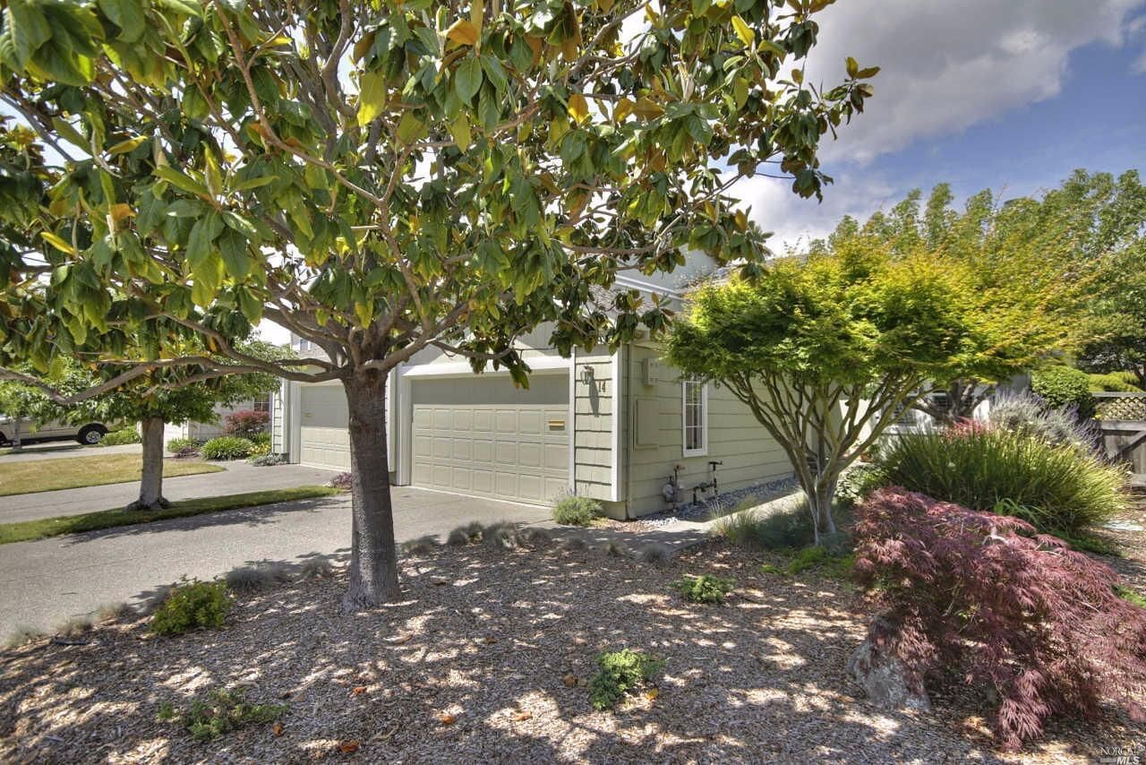 Property Photo:  14 Narragansett Cove  CA 94901 