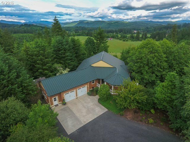 Property Photo:  40521 NE Cedar Ridge Rd  WA 98601 