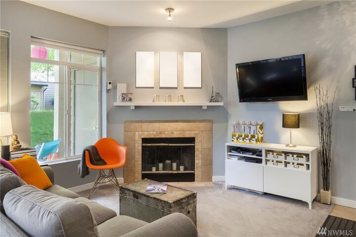 Property Photo: 18930 Bothell Everett Hwy D101 WA 98012