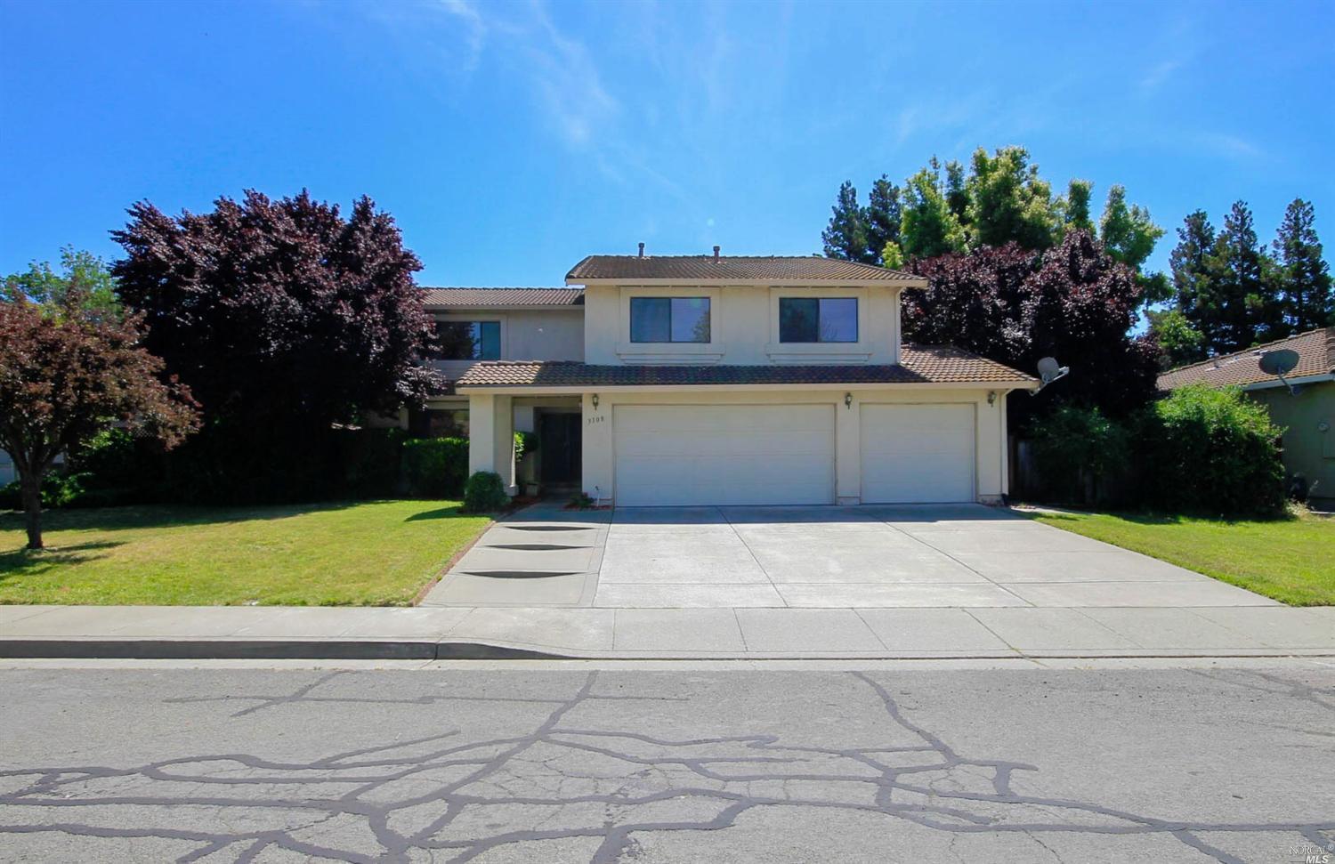 Property Photo: 3108 Clydesdale Way CA 94533