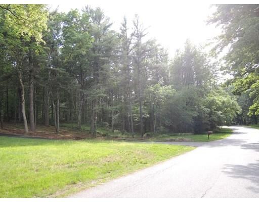 Property Photo:  20 Stonecleave Road  MA 01921 