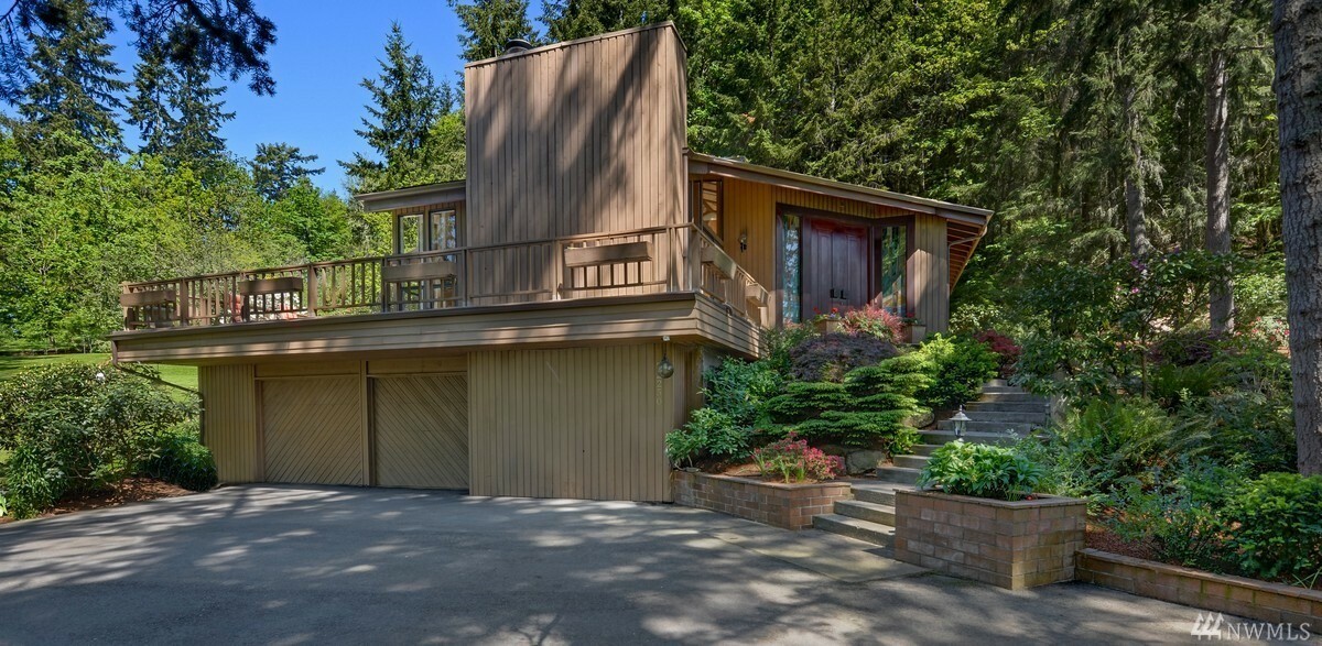 Property Photo: 22250 SE 50th St WA 98029