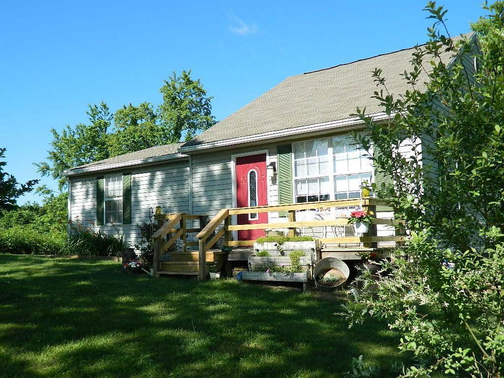 Property Photo:  13013 Township Road 429 NE  OH 43760 