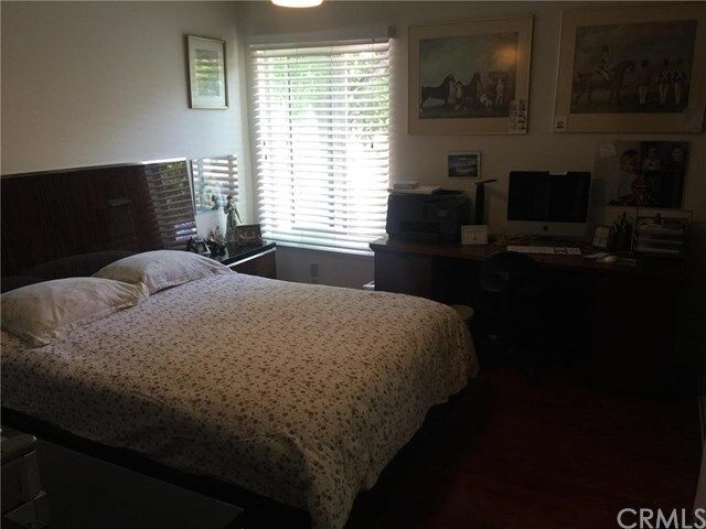 Property Photo:  1125 Pico Boulevard 201  CA 90405 