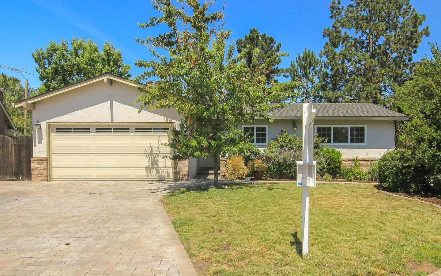 Property Photo: 1145 Paula Drive CA 95008