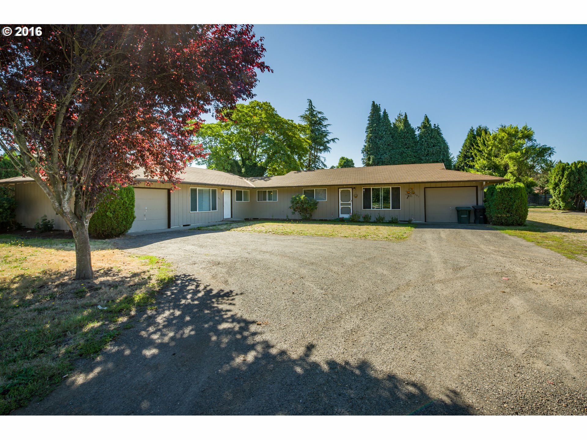 Property Photo:  501 Beechwood St  WA 98674 