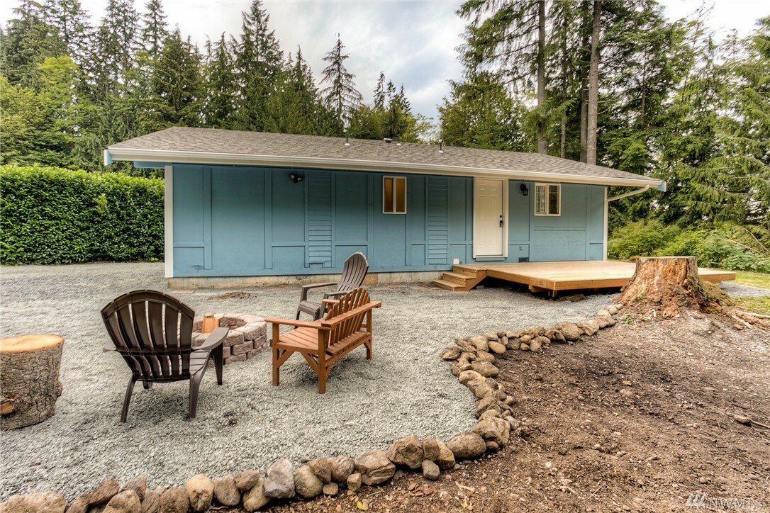 Property Photo:  13020 W Loop View Dr  WA 98252 