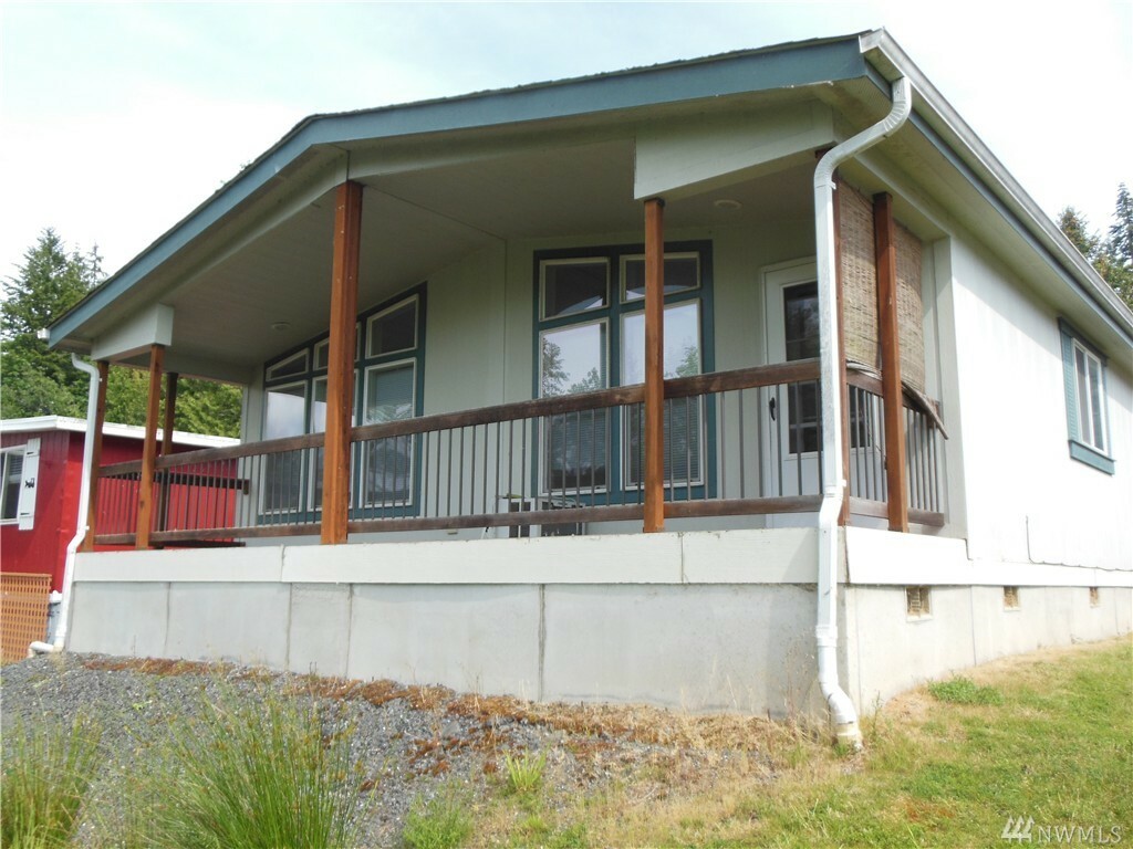 Property Photo:  4000 Flynn St 5  WA 98229 