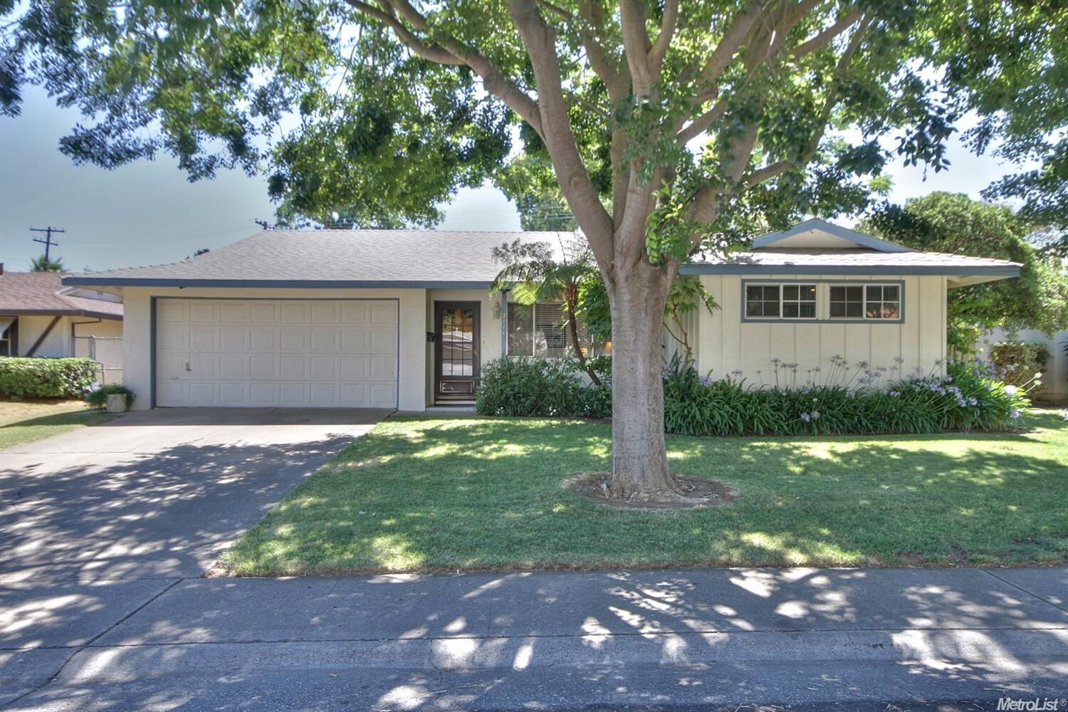 Property Photo: 2111 Forestlake Drive CA 95670