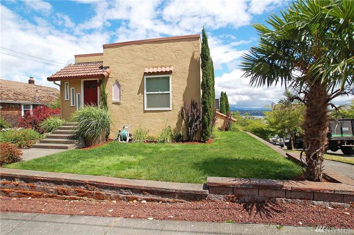 Property Photo:  9764 62nd Ave S  WA 98118 