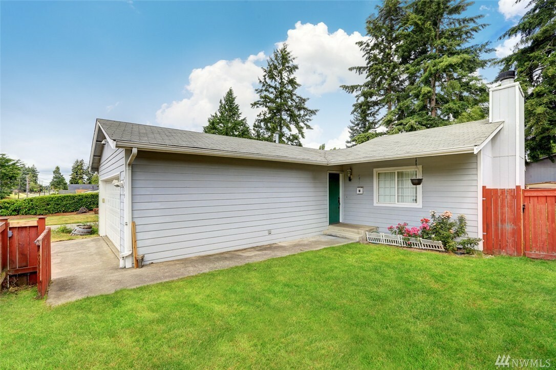 Property Photo:  4515 S 12th St  WA 98405 