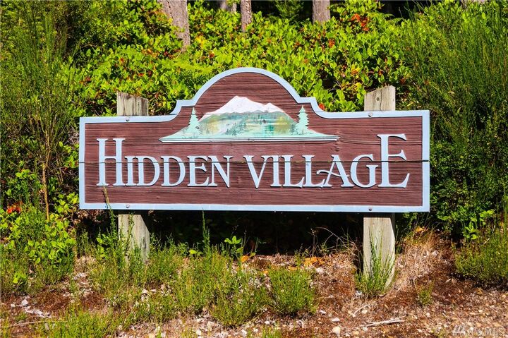 Property Photo:  7217  Bonnieville Place SE  WA 98367 