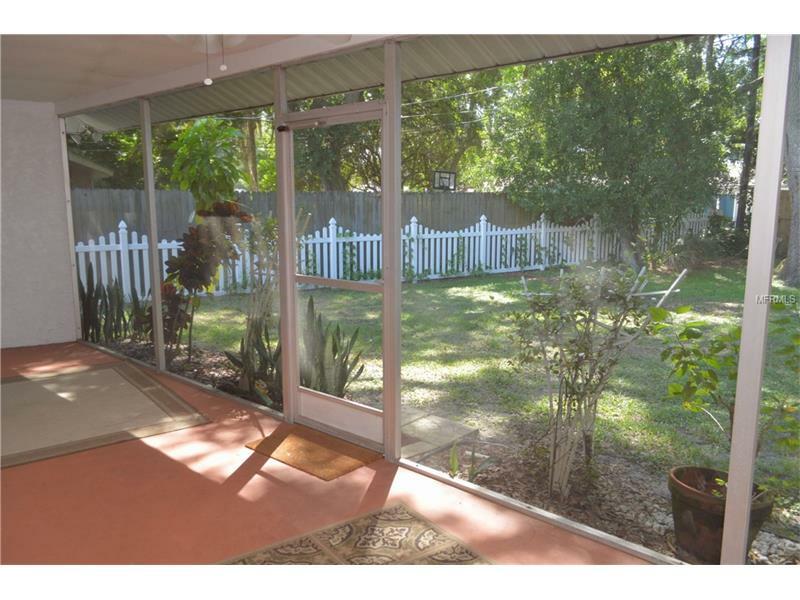 Property Photo:  2305 Amanda Drive  FL 34232 