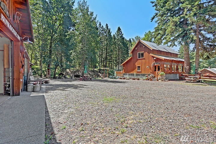 Property Photo:  2930 Liberty Road  WA 98922 