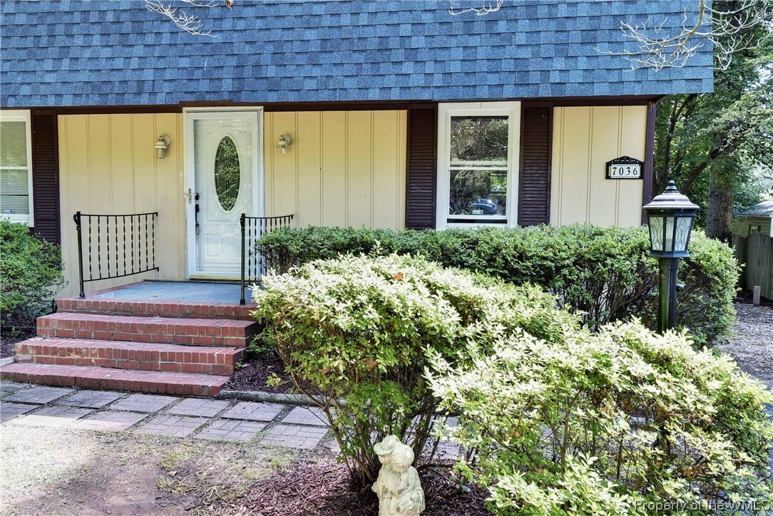 Property Photo:  7036 Lakeshore Drive  VA 23141 