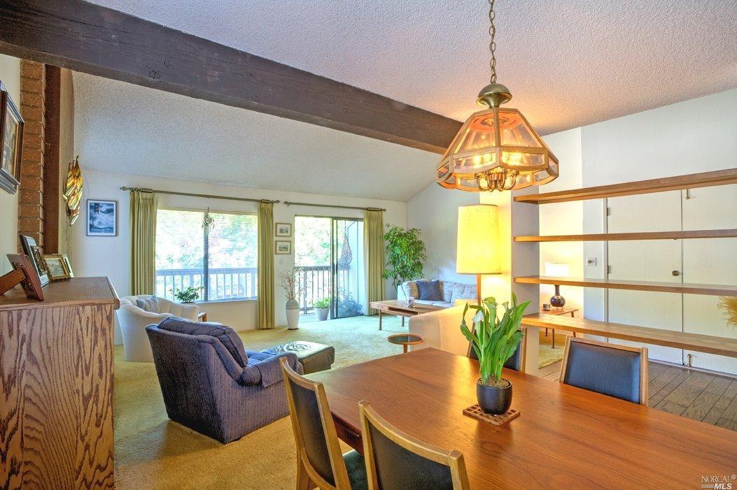 Property Photo:  6 Hawk Ridge Court  CA 94949 