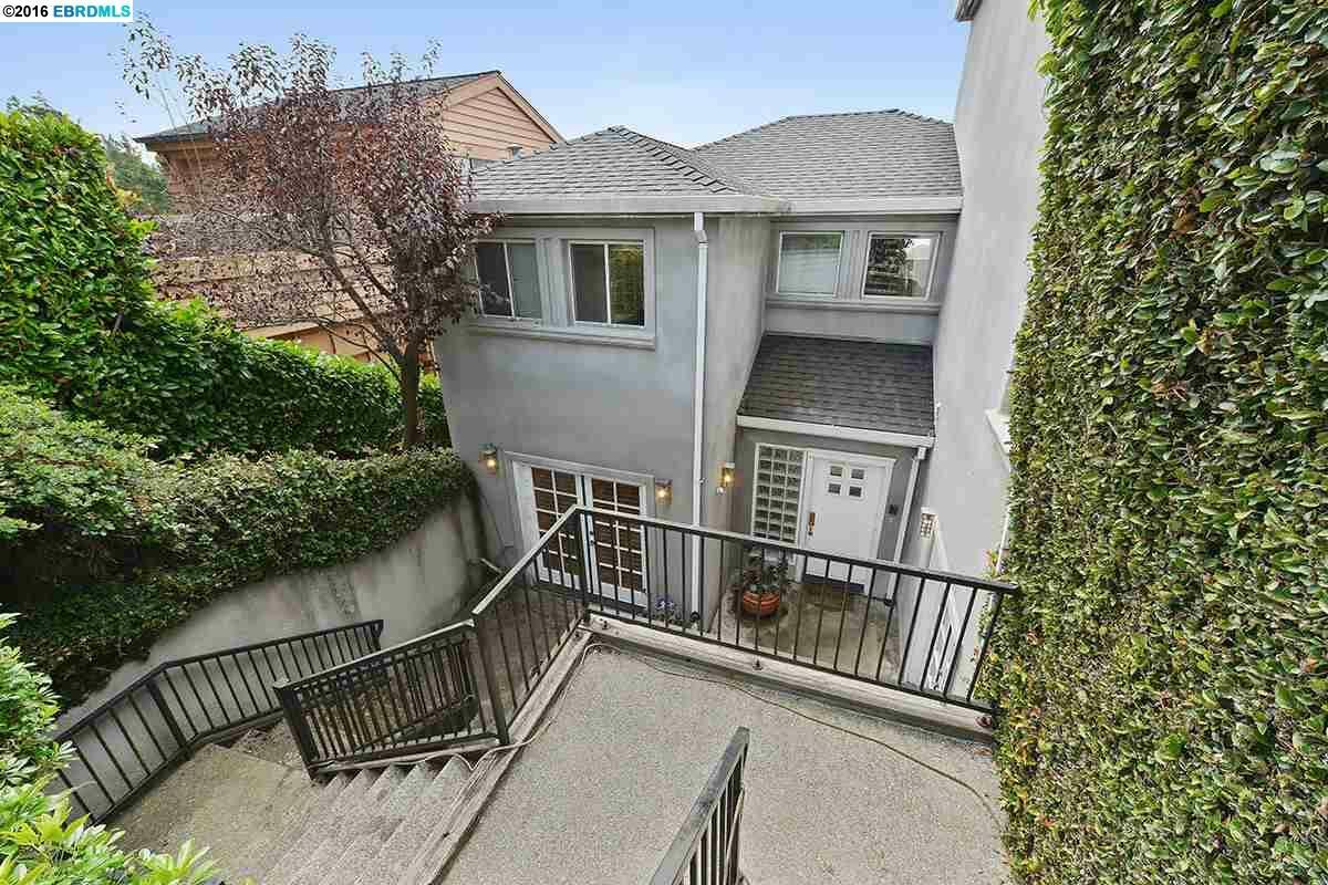 Property Photo:  18050 Broadway Terrace  CA 94611-1036 