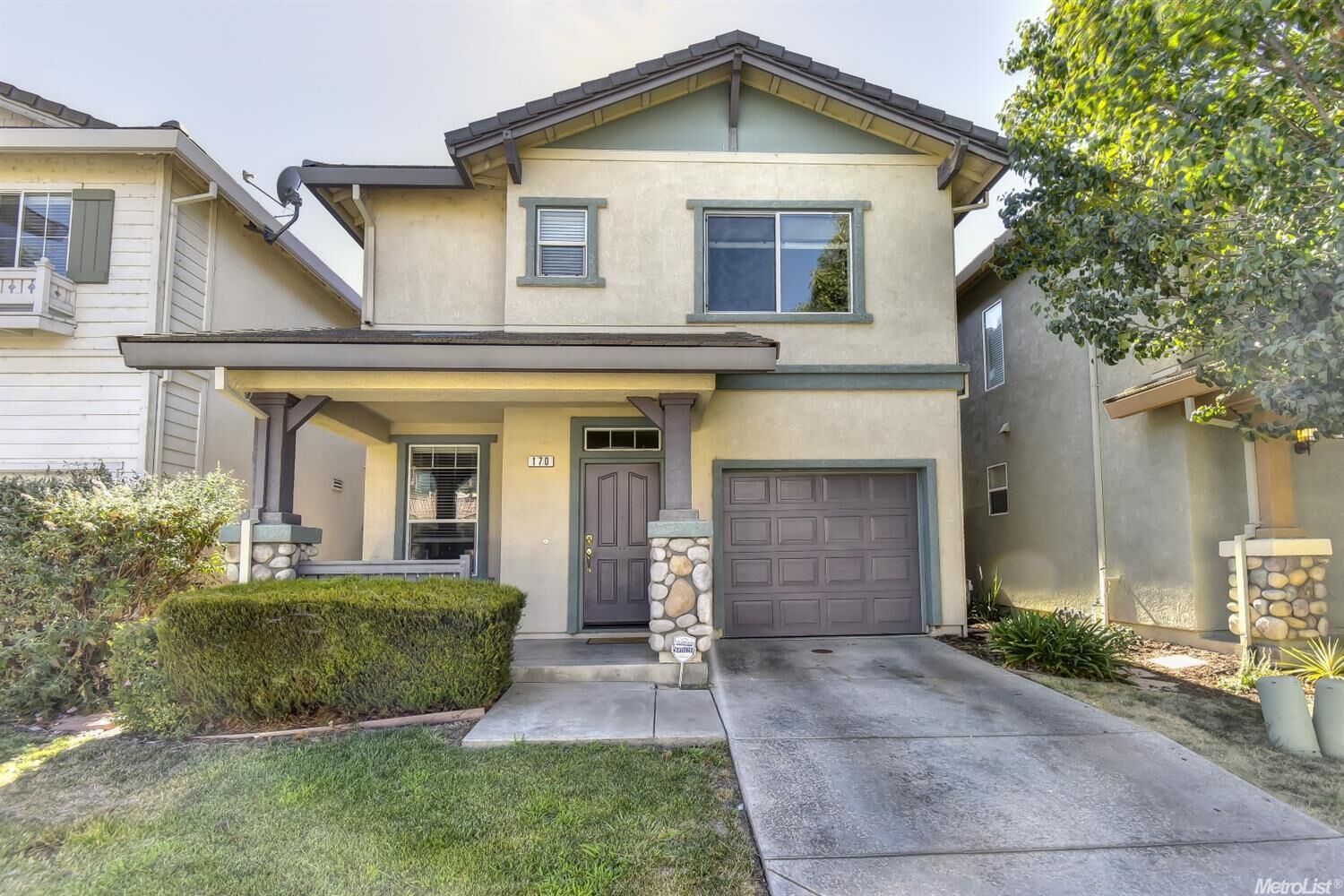 Property Photo:  170 Penhow Circle  CA 95834 