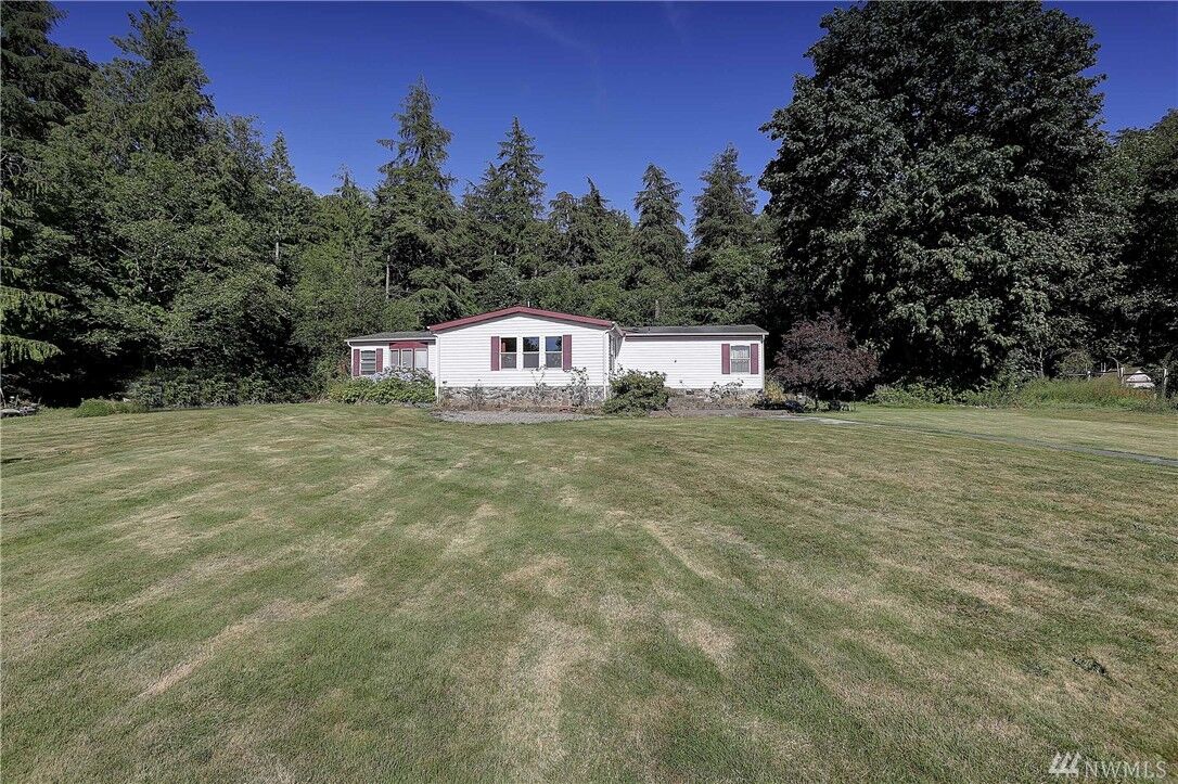 Property Photo: 442 Tradewind Lane WA 98282
