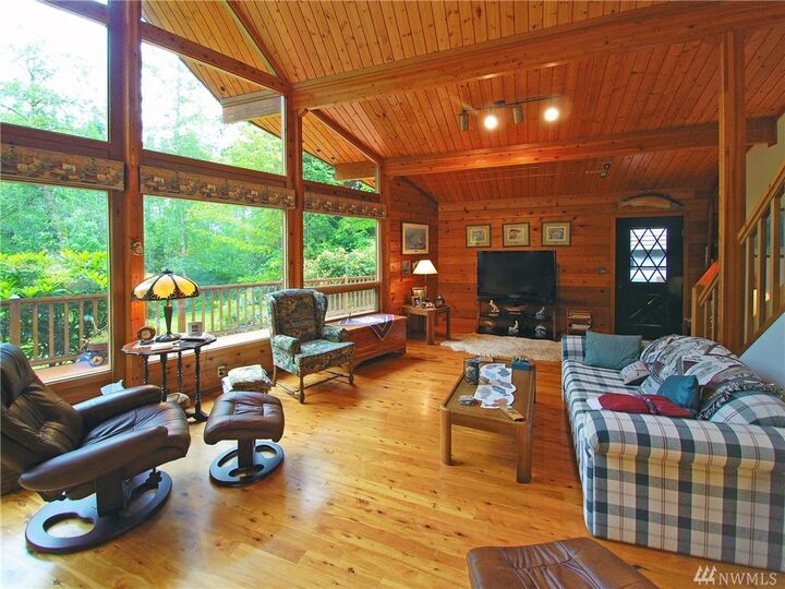 Property Photo:  413 Hilstrom Rd  WA 98363 