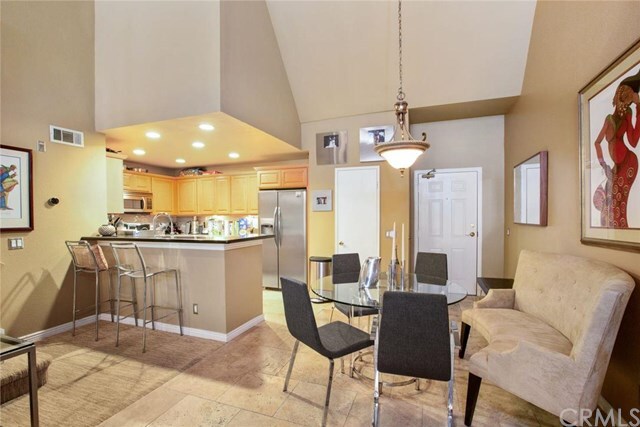 Property Photo: 35 Linden Avenue 507 CA 90802