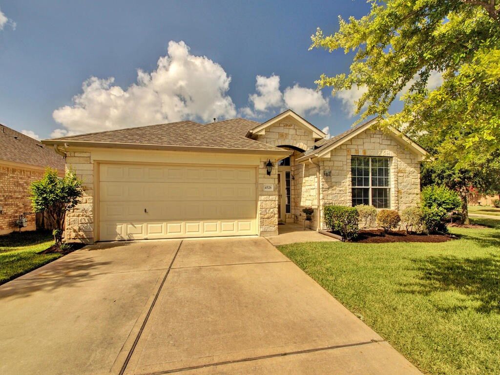 Property Photo:  4526 Heritage Well Lane  TX 78665 